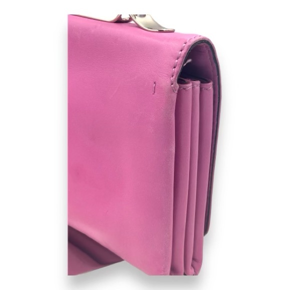 Valentino Garavani Va Va Room - Picture 7 of 9